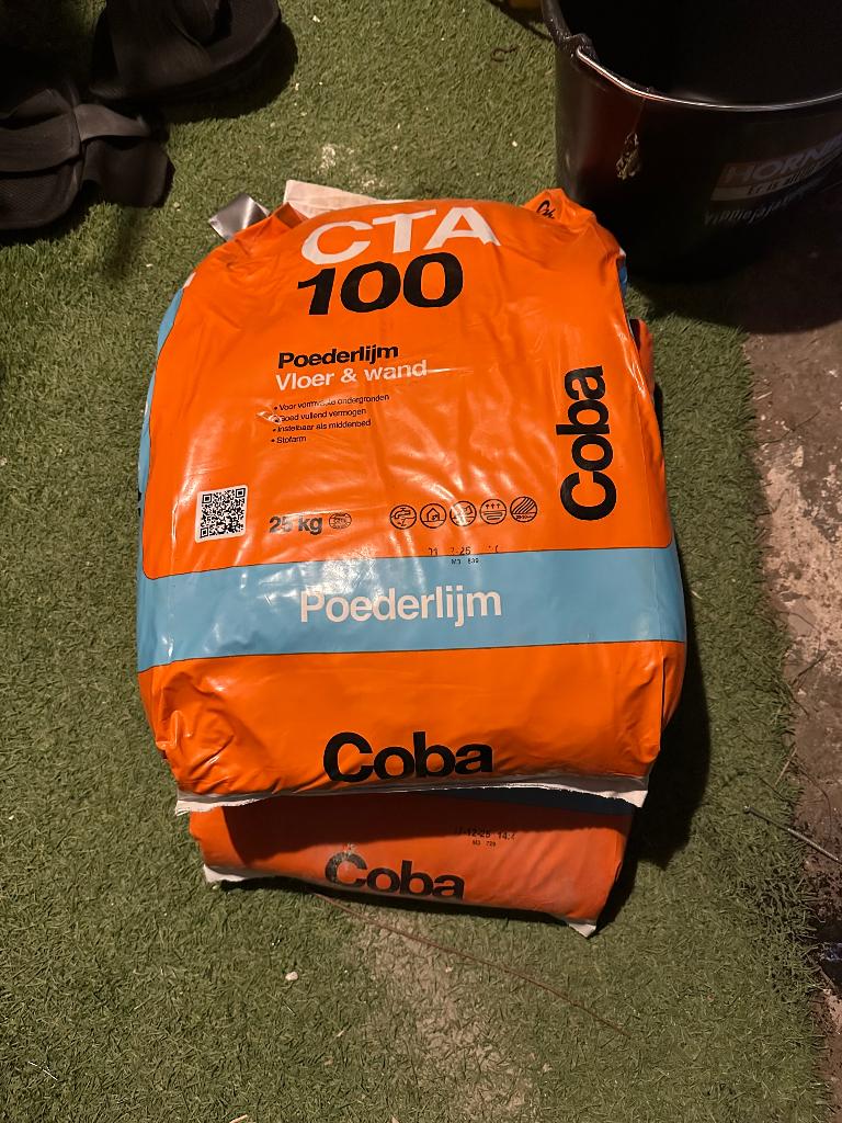 2 zakken Cta poederlijm (nieuw) van 25kg, Ophalen, Overige typen, Nieuw, Minder dan 20 cm