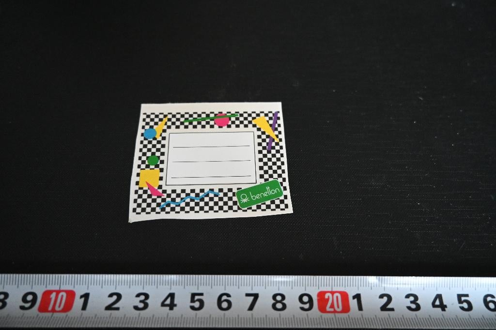 sticker schooletiket  BENETTON  PMD590, Verzamelen, Ophalen, Zo goed als nieuw