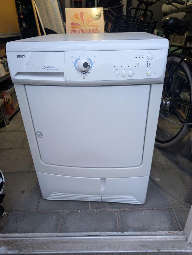 Zanussi ZTE 275 Condensdroger, Witgoed en Apparatuur, Wasdrogers, Ophalen, 6 tot 8 kg, Gebruikt, 85 tot 90 cm