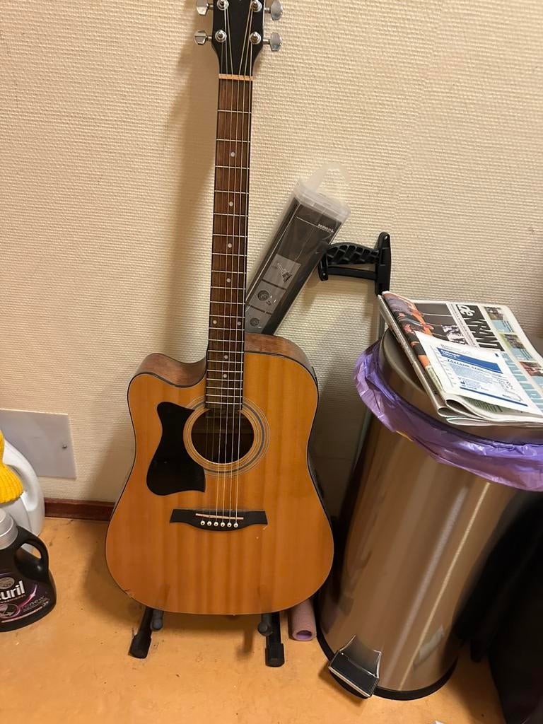 Akoestische Ibanez gitaar linkshandig 38”, Muziek en Instrumenten, Snaarinstrumenten | Gitaren | Akoestisch, Ophalen, Zo goed als nieuw