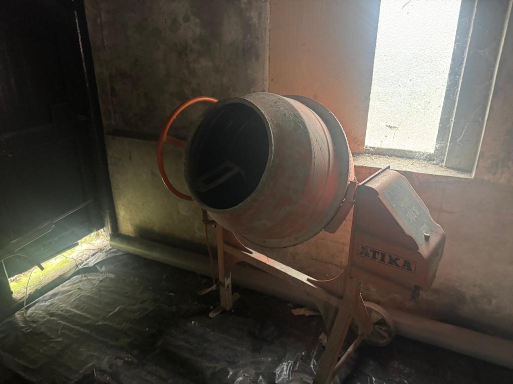 Cementmolen Atika - Goed werkend, op te halen in Utrecht, Doe-het-zelf en Verbouw, Betonmolens, Ophalen, Gebruikt