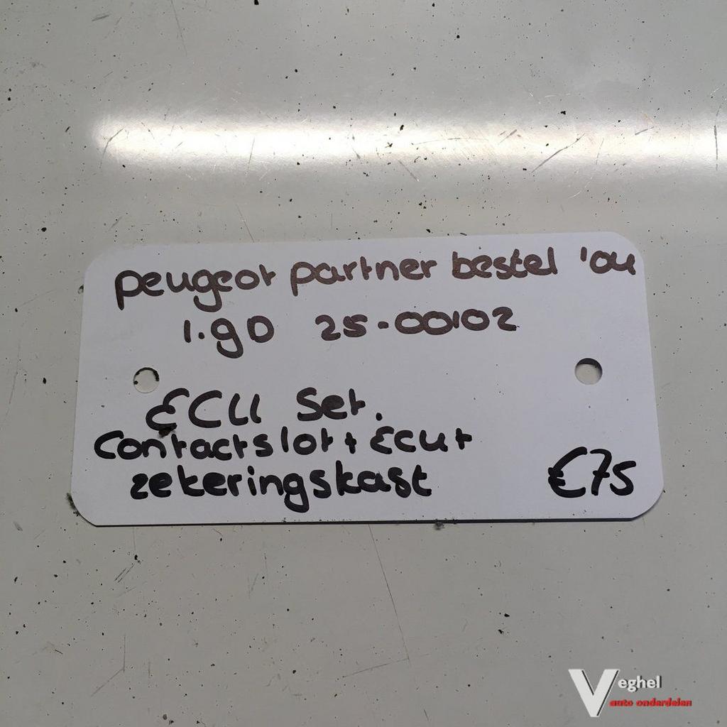 Peugeot Partner bestel 1.9D 2004 2500102    Contactslot met, Gebruikt, -, -, Ophalen of Verzenden