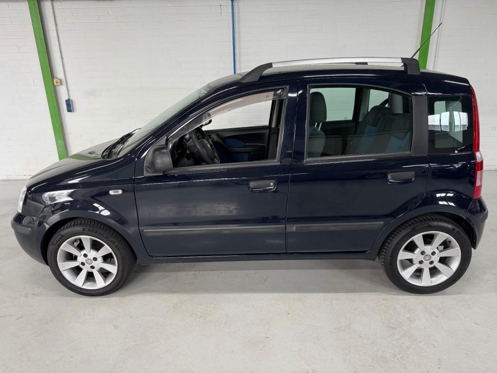 Fiat PANDA Benzine / Automaat / Trekhaak / LM velgen / APK 0, Auto's, Gebruikt, 1242 cc, 840 kg, Bedrijf