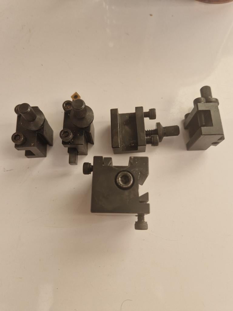 EMCO unimat  SL  snelwisselhouder met 4 schuitjes, Ophalen, Metaaldraaibank