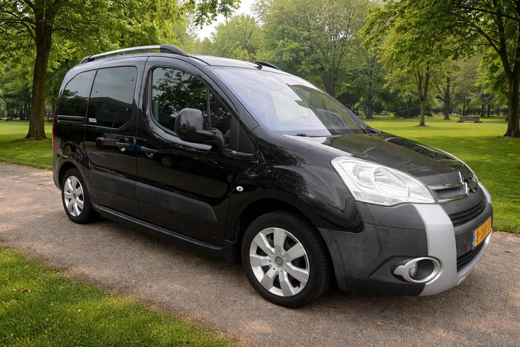 Citroën Berlingo 1.6 88KW 2010 Zwart. Mag in alle milieuzone, Auto's, Citroën, Voorwielaandrijving, 1380 kg, 4 cilinders, Zwart