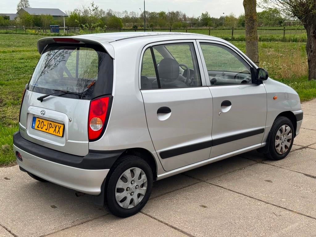 Hyundai Atos Spirit 1.0i SX AUTOMAAT/ELEKRAMEN/NAP/NWAPK/RIJ, Auto's, Hyundai, Gebruikt, Zwart, 4 cilinders, 833 kg