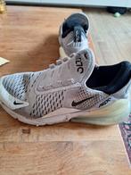 Nike air 270 mt 38, Ophalen of Verzenden, Zo goed als nieuw, Schoenen