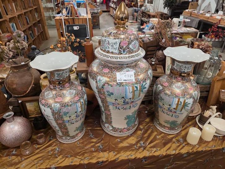 Groot kaststel, Antiek en Kunst, Antiek | Servies compleet, Ophalen of Verzenden