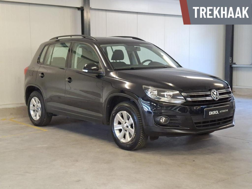 Volkswagen Tiguan 1.4 TSI Comfort&Design (Trekhaak/Carplay), Voorwielaandrijving, Euro 5, Gebruikt, 4 cilinders
