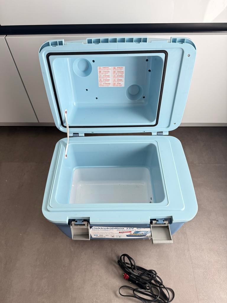 Koelbox 20 liter 12V auto aansluiting, Ophalen, Gebruikt, Koelbox, Elektrisch