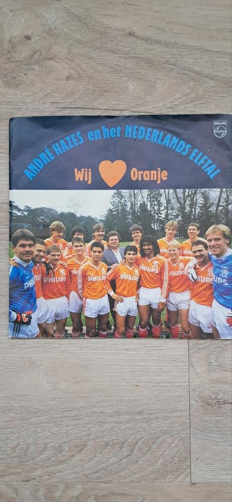 Singel Andre Hazes Wij houden van oranje., Cd's en Dvd's, Ophalen of Verzenden, Zo goed als nieuw, Overige formaten