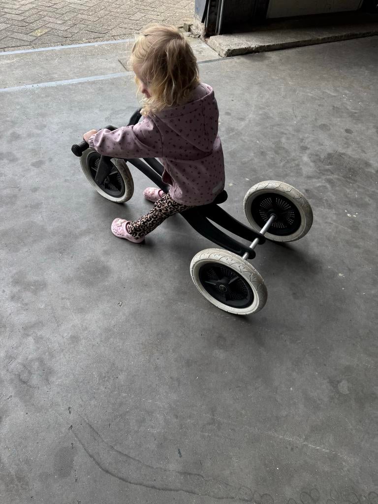 Loopfiets/Loopauto voor peuters, Fietsen en Brommers, Fietsen | Driewielers, Zo goed als nieuw, Ophalen