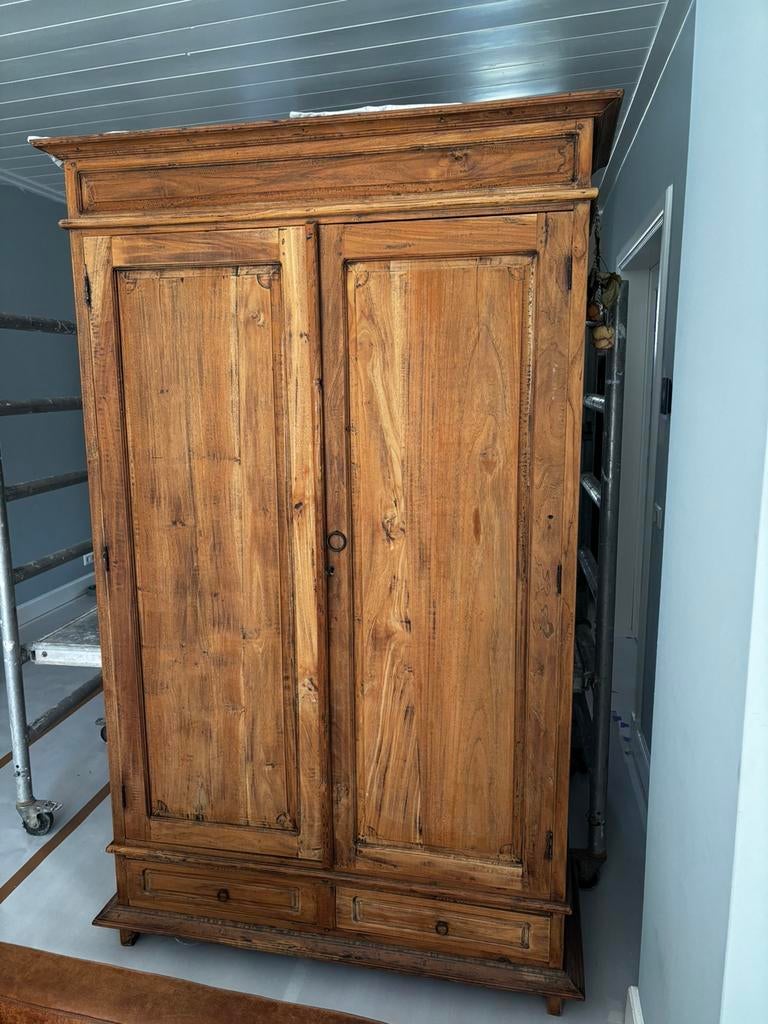 Oude houten kast, onbehandeld, Antiek en Kunst, Antiek | Meubels | Kasten, Ophalen
