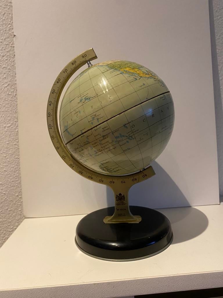 Vintage blikken wereldbol van 'The Chad Valley' , jaren '30, Ophalen of Verzenden