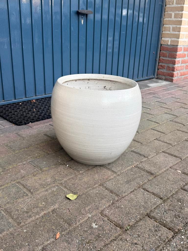 Mooie grote plantenbak, wit/crème, voor binnen of buiten, Ophalen, Overige materialen, Gebruikt, Minder dan 60 cm