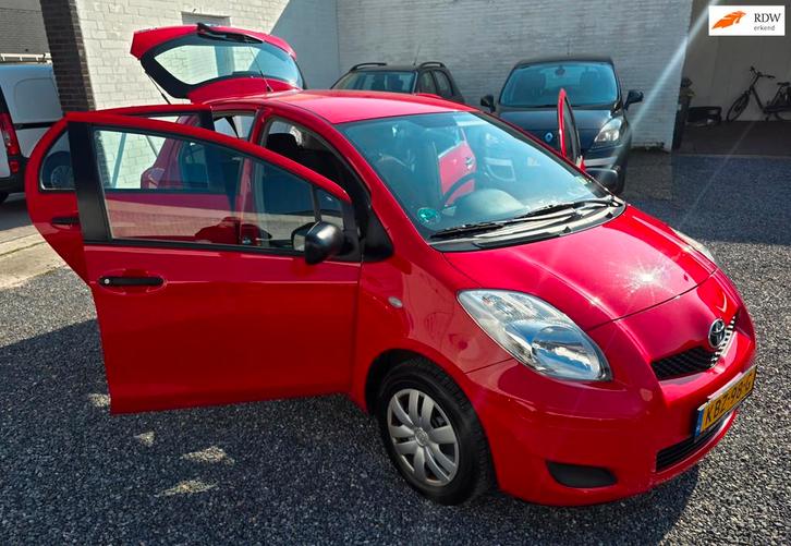 Toyota Yaris 1.0 VVTi Acces 5 drs Zeer netjes, Auto's, Toyota, Bedrijf, Te koop, Yaris, ABS, Airbags, Centrale vergrendeling, Elektrische buitenspiegels