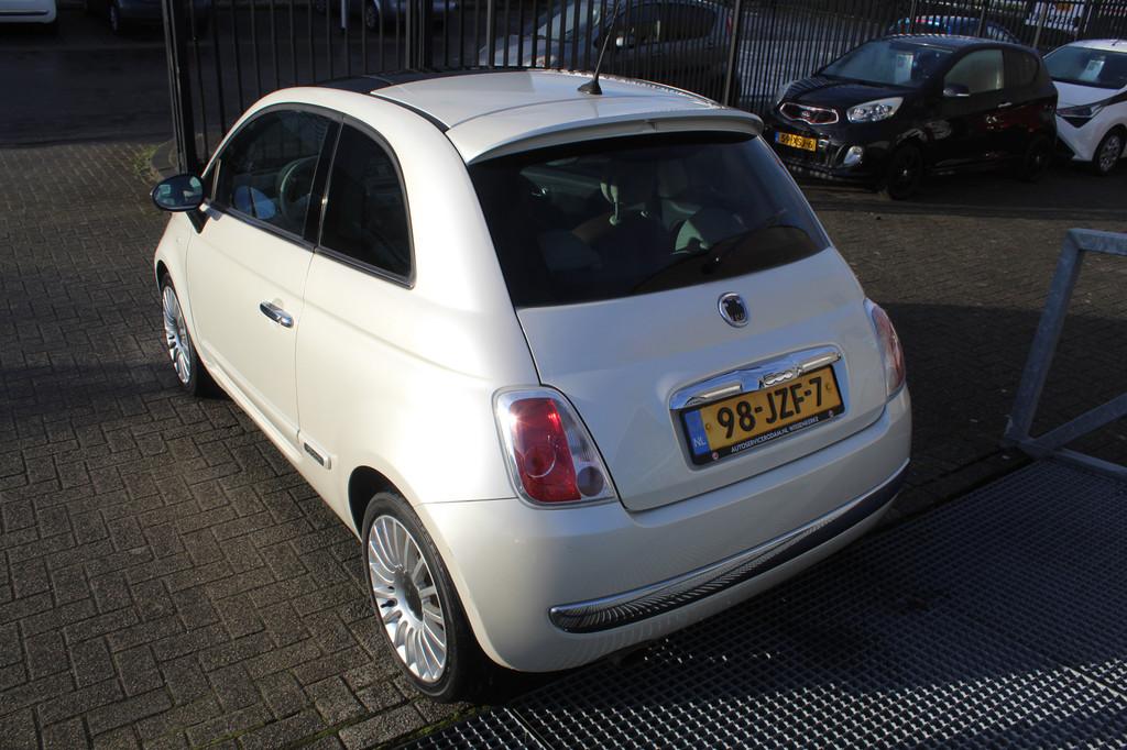 Fiat 500 1.2 Lounge Automaat/Panoramadak/Lederen bekleding/A, Gebruikt, 1242 cc, 4 cilinders, Wit