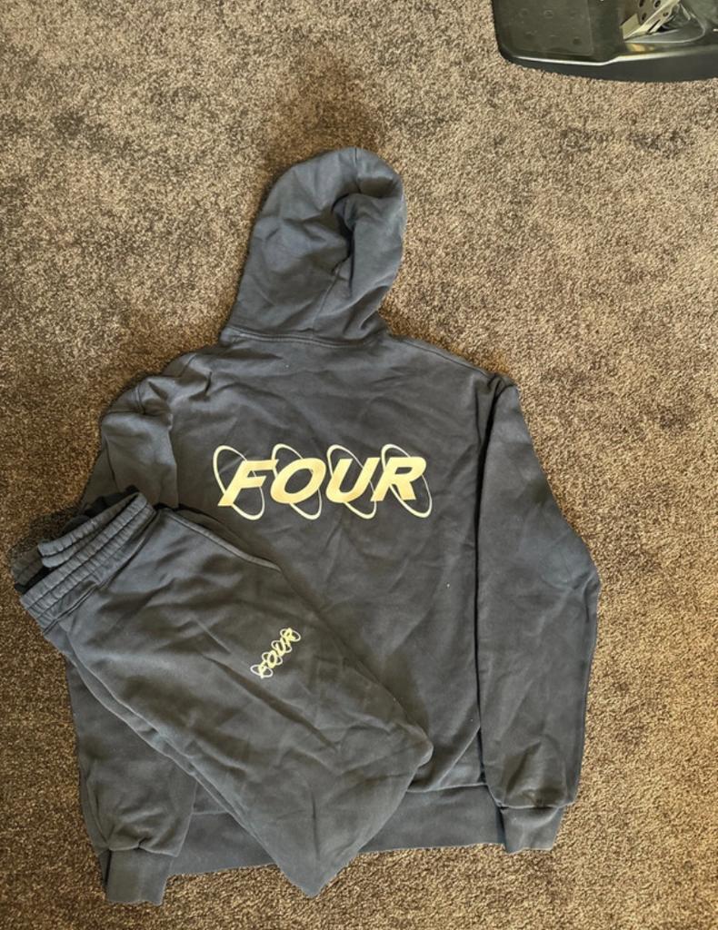 Four Amsterdam trainingspak maat M, Ophalen of Verzenden, Gebruikt