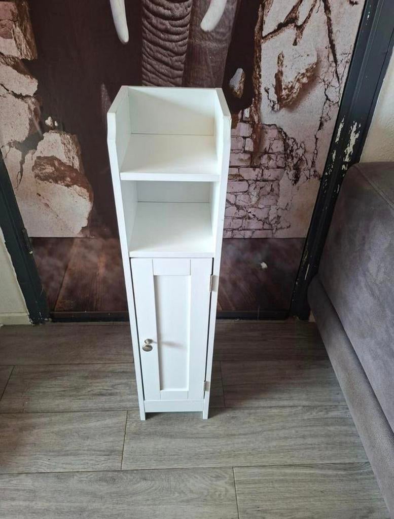 Twee witte toiletkastjes met planken en deurtje, Ophalen, Nieuw