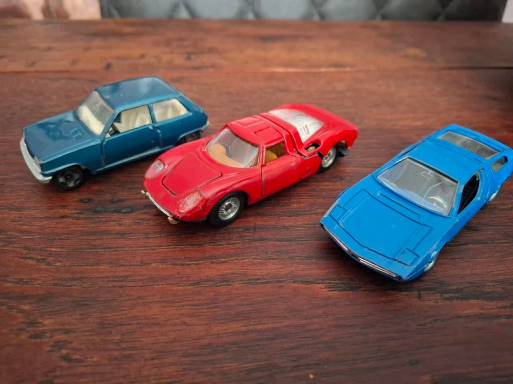 Politoys & Mebetoys modelauto's 1:43 - Renault 5, Maserati, Hobby en Vrije tijd, Modelauto's | 1:43, Ophalen of Verzenden, Gebruikt