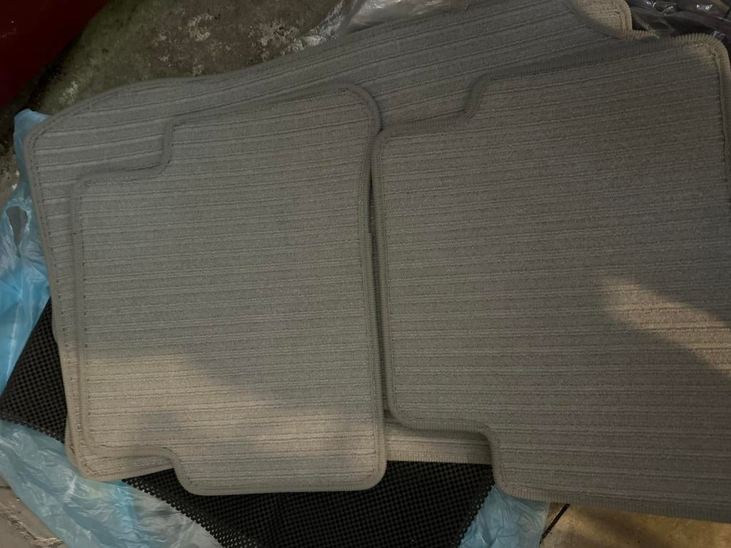 Mercedes S/W212 matten grijs, Ophalen, Nieuw