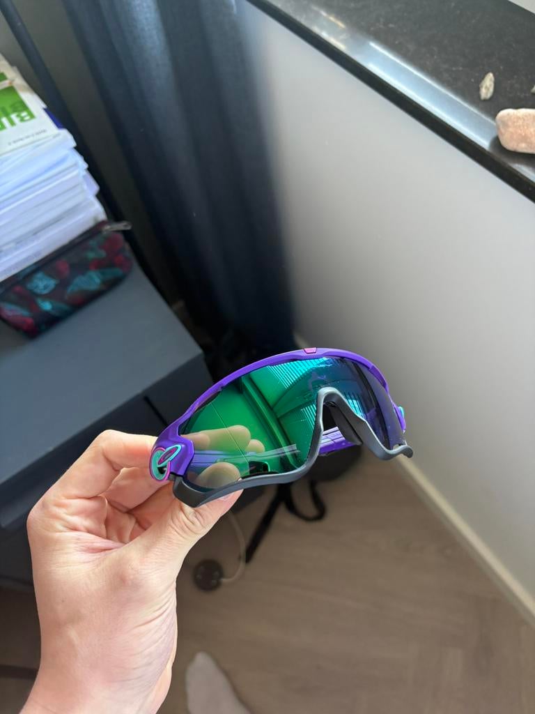 Oakley Jawbreaker (Shift collection), Sieraden, Tassen en Uiterlijk, Zonnebrillen en Brillen | Heren, Paars, Ophalen of Verzenden