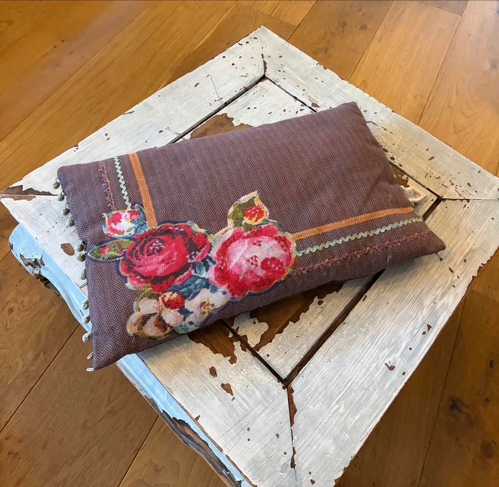 Hip kussen met bloemenprint van het merk Lodsh - bruin, Ophalen of Verzenden, Zo goed als nieuw, Bruin, Rechthoekig