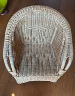 Rotan kinderstoeltje, Kinderen en Baby's, Kinderkamer | Tafels en Stoelen, Ophalen of Verzenden, Zo goed als nieuw, Stoel(en)