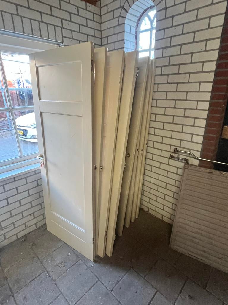 Set van 10 houten jaren '50 binnendeuren, Doe-het-zelf en Verbouw, Deuren en Horren, Ophalen, Gebruikt, Minder dan 80 cm, Binnendeur