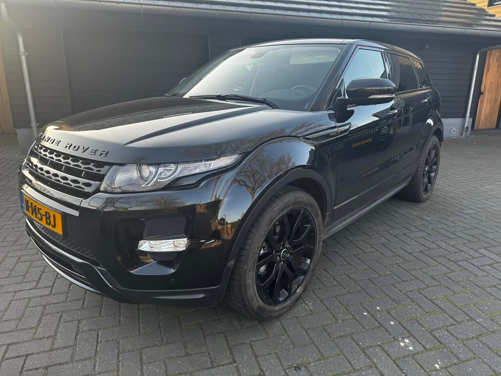 Land Rover Range Rover Evoque 2.2 SD4 190pk 4WD 2012 Zwart, Auto's, Land Rover, Automaat, 15 km/l, 1800 kg, 1650 kg