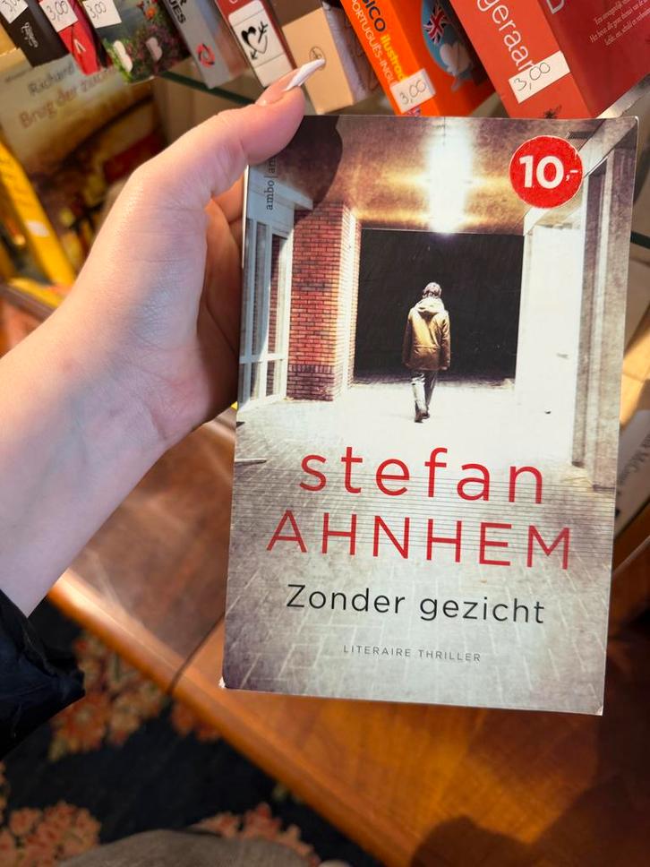 Stefan Ahnhem - Zonder Gezicht (Literaire Thriller), Boeken, Thrillers, Gelezen, Scandinavië, Ophalen of Verzenden