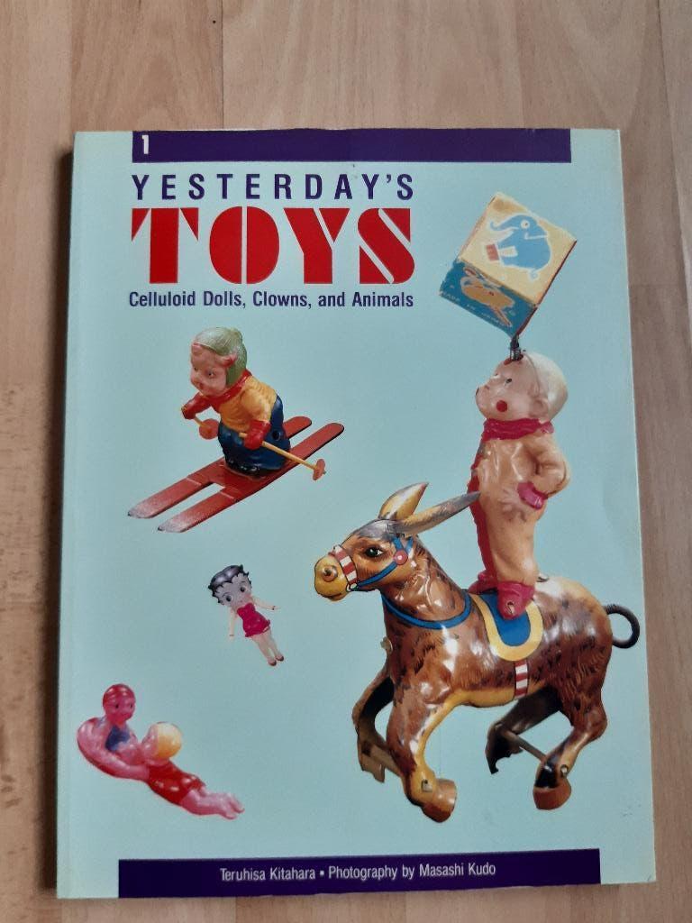 yesterday's toys - boek, Antiek en Kunst, Ophalen of Verzenden