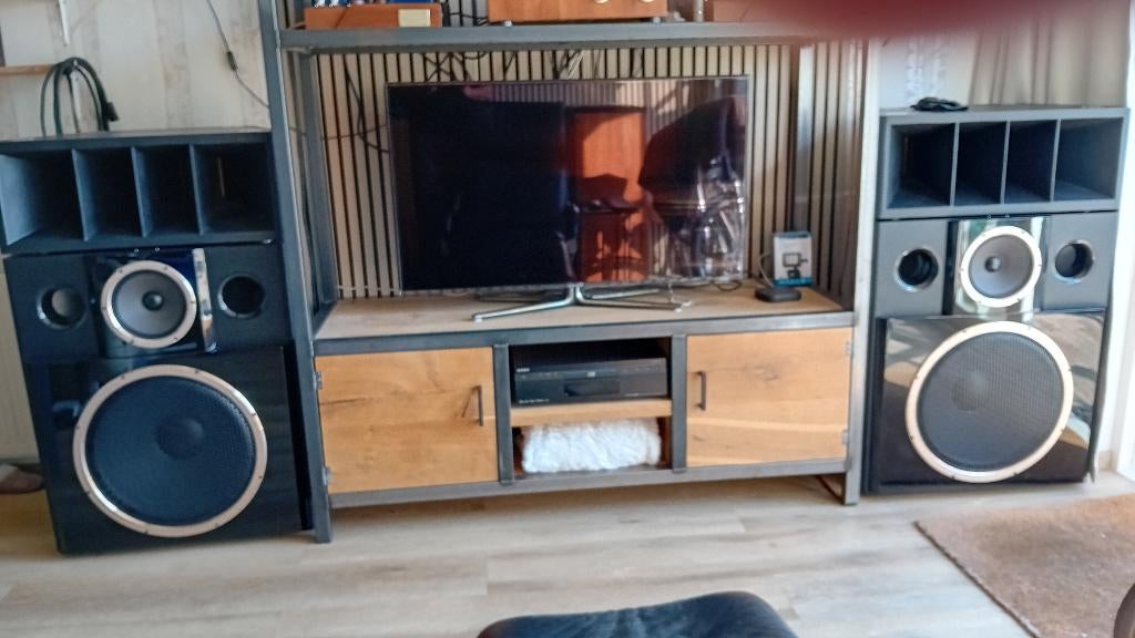 SWANS PRO-1808R, 100DB W18'  M10' 4X RIBBON . klipsch horn, Overige merken, Ophalen of Verzenden, Zo goed als nieuw, 120 watt of meer