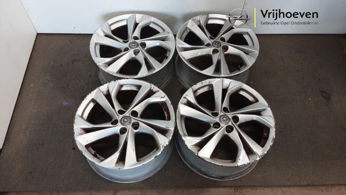 Velgen set van een Opel Astra (Astra K 15-), Gebruikt, -, -, Ophalen of Verzenden