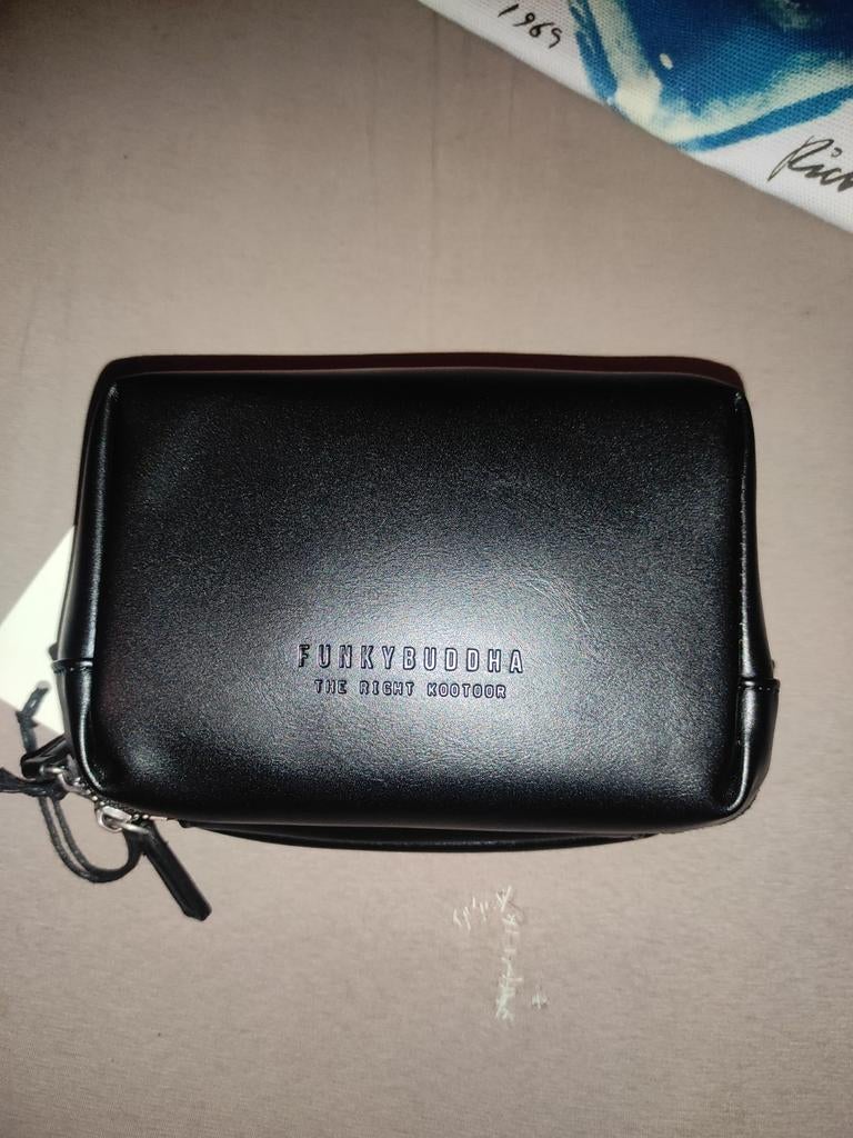 Funky Buddha Toilettas / Make-up Tas Zwart - Nieuw, Ophalen of Verzenden, Nieuw, Zwart, Heer of Dame