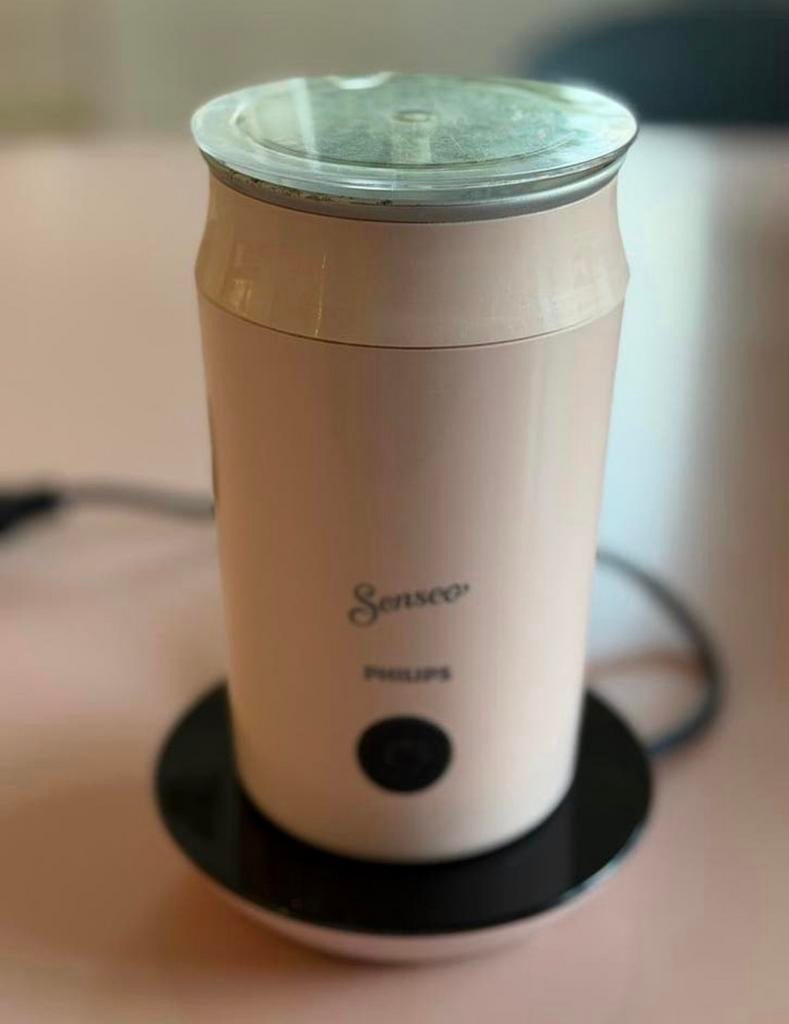 Senseo licht roze melkopschuimer, Witgoed en Apparatuur, Melkopschuimers, Ophalen of Verzenden, Gebruikt, Elektrische melkopschuimer