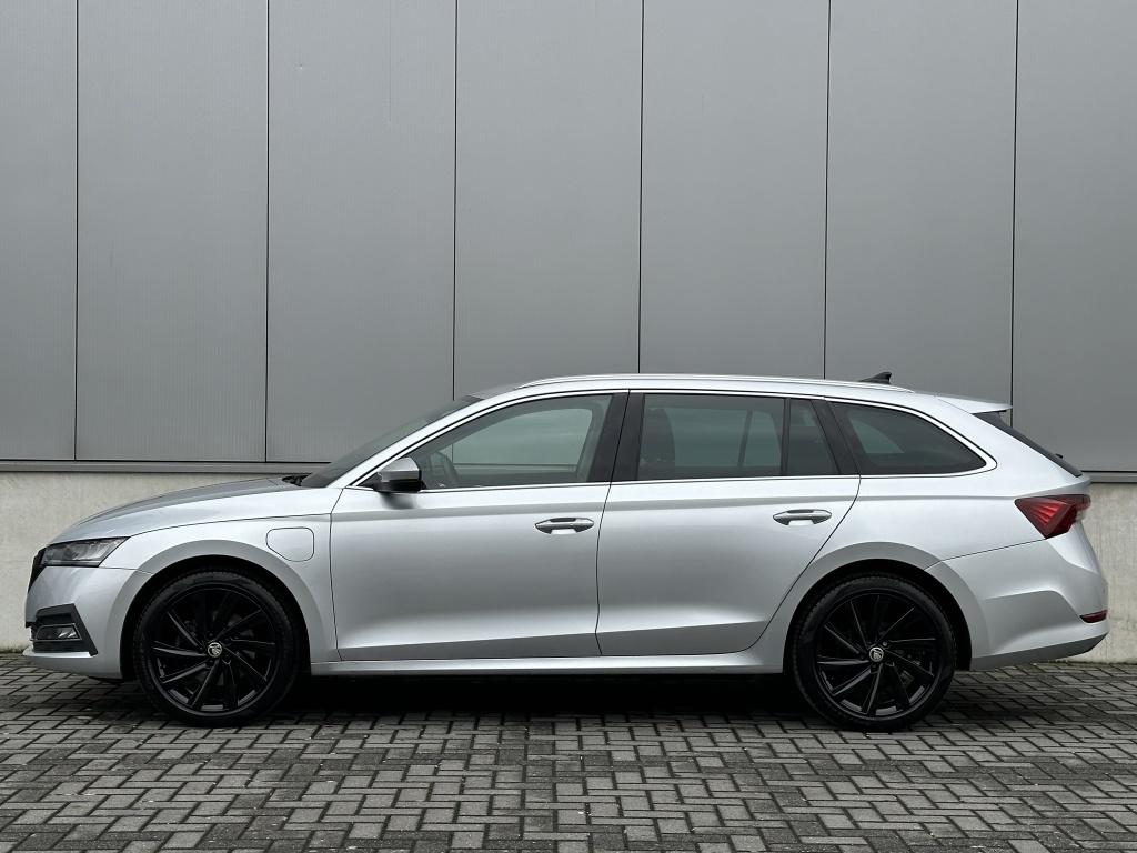 Skoda Octavia Combi 1.4 TSI iV BnsEd. STANDKACHEL NAVI PDC C, Automaat, Stof, Gebruikt, Parkeersensor
