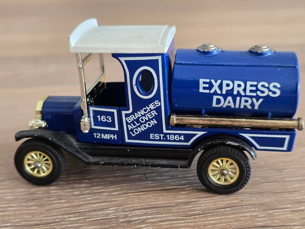 Ford midel Yesteryear 1912 Ford Model T - Express Da, Ophalen of Verzenden, Gebruikt, Auto, Matchbox