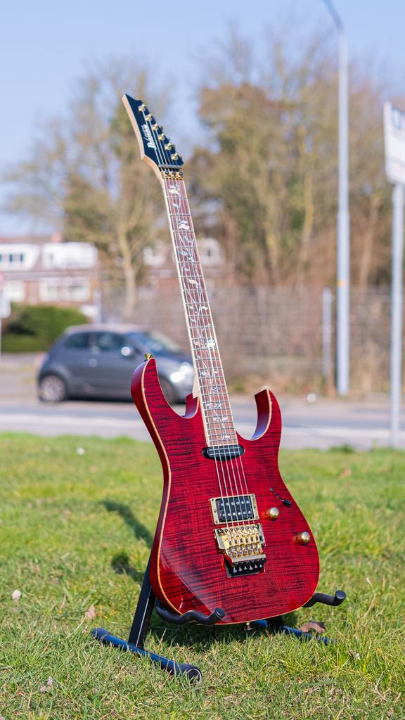 [RUIL] Ibanez J-Custom RG8565R, Ophalen, Zo goed als nieuw, Solid body, Ibanez