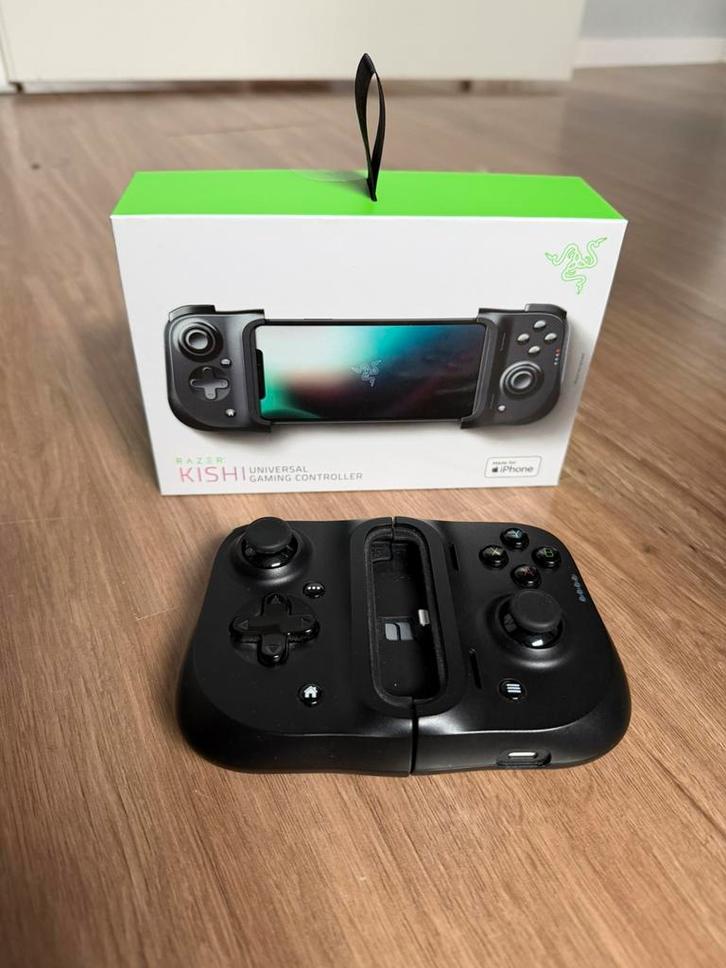 Razer Kishi Universal Gaming Controller (iOS), Spelcomputers en Games, Spelcomputers | Overige Accessoires, Gebruikt, Ophalen of Verzenden
