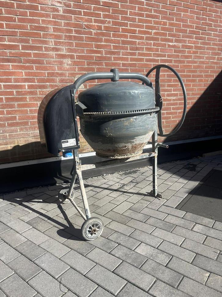 Betonmolen 125L - Gebruikt, werkt goed, Doe-het-zelf en Verbouw, Betonmolens, Gebruikt, Ophalen