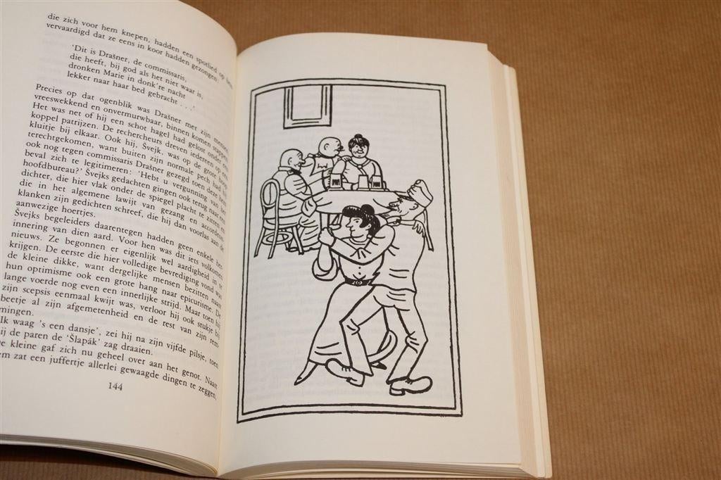 De Brave Soldaat Svejk 1 — Hasek, Pegasus 1974, Boeken, Ophalen of Verzenden, Gelezen