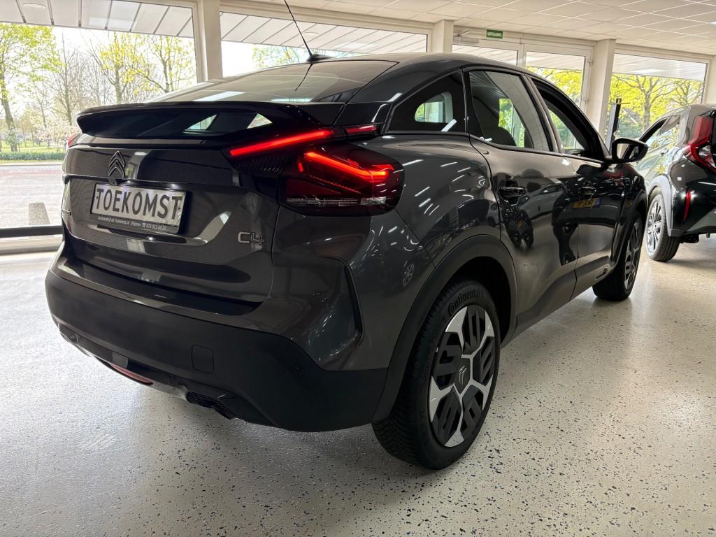 Citroen C4 1.2 Feel Navigatie ECC Climat PDC Cam Cruise LED, Auto's, 101 pk, Gebruikt, 1199 cc, Met garantie (alle)