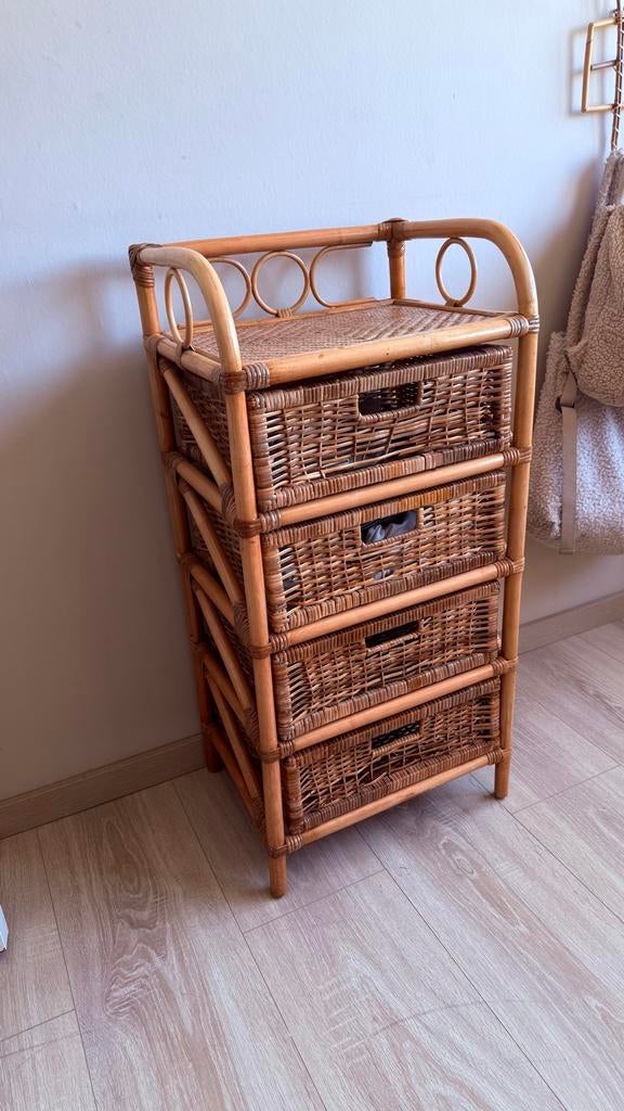 Rotan ladekastje met 4 lades - Ophalen in Edam, Huis en Inrichting, Kasten | Ladekasten, Ophalen, Overige materialen, Minder dan 50 cm