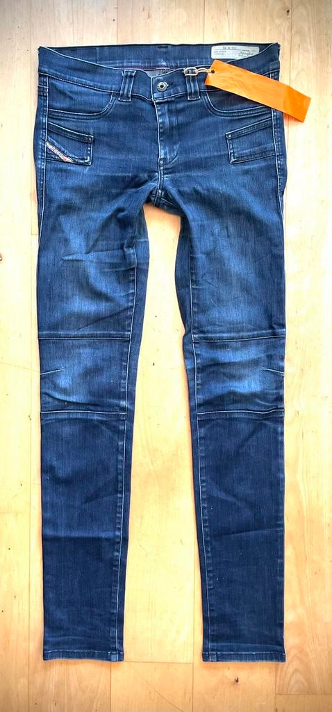 Diesel Jegonfire Super Slim Jegging Low Waist jeans W31 L34, Kleding | Dames, Spijkerbroeken en Jeans, Ophalen of Verzenden, Zo goed als nieuw