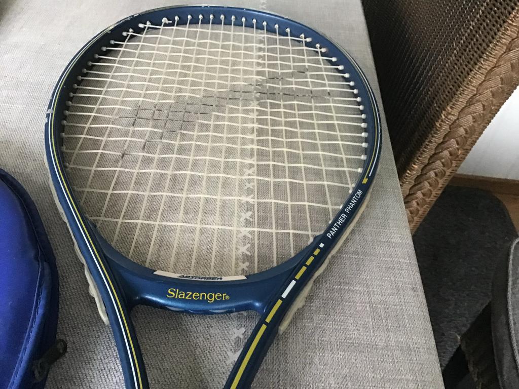 2 tennisrackets - Slazenger Panther Phantom & Professional, Sport en Fitness, Tennis, Ophalen of Verzenden, Gebruikt, Racket