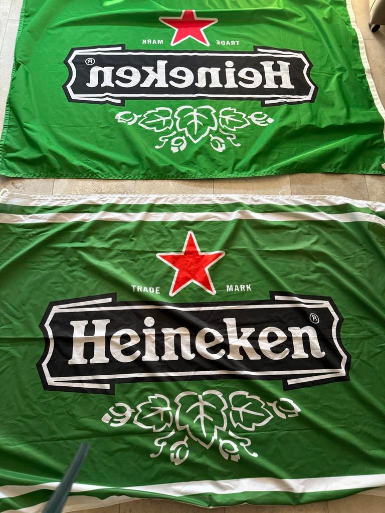 2 heineken vlaggen, Diversen, Vlaggen en Wimpels, Ophalen