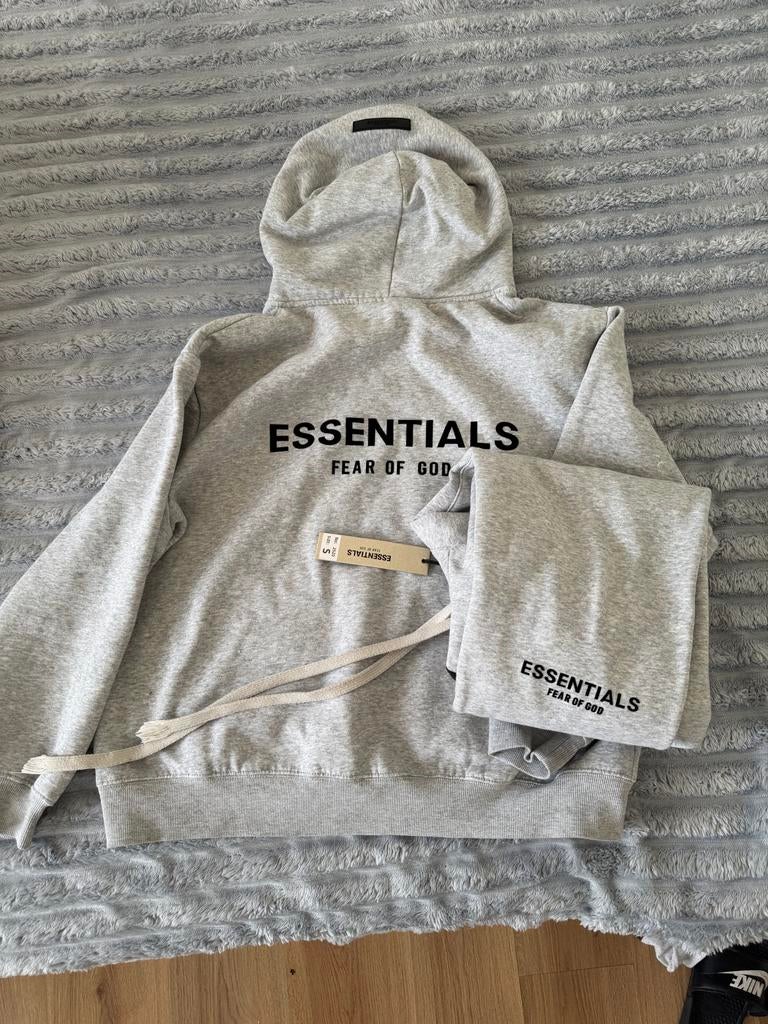 Essentials Fear of God pak maat S, Kleding | Heren, T-shirts, Ophalen of Verzenden, Nieuw, Maat 46 (S) of kleiner, Grijs