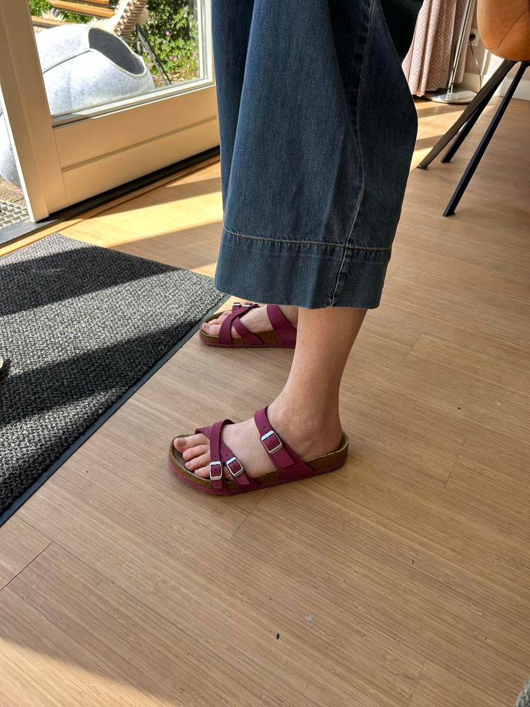 Zo goed als nieuwe Birkenstock sandalen - Maat 42, Kleding | Dames, Ophalen of Verzenden, Zo goed als nieuw, Roze, Sandalen of Muiltjes