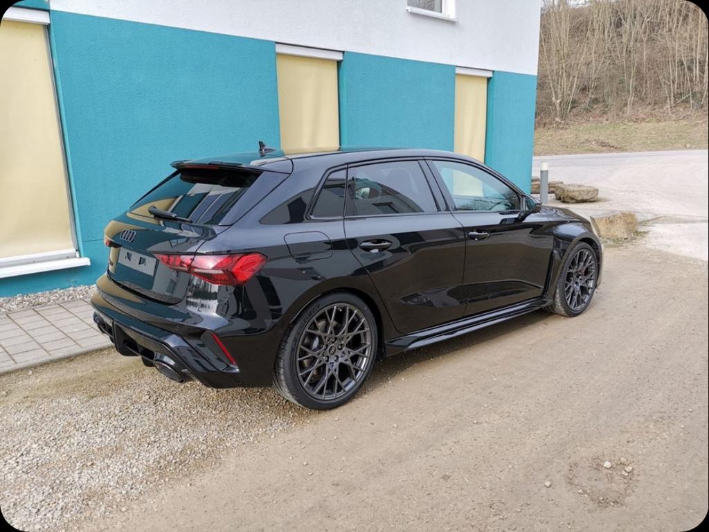 AUDI RS3 BESCHIKBAAR VOOR VERHUUR 18+‼️, Ophalen of Verzenden
